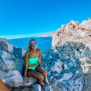 Meet your Posher, Sara